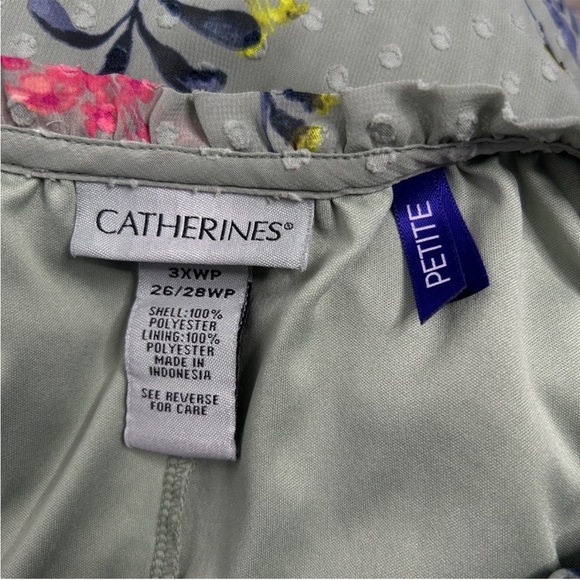 CATHERINES Petite Floral Print Swiss Dot Tassel Top Size 3X WP 26/28WP - Picture 5 of 5